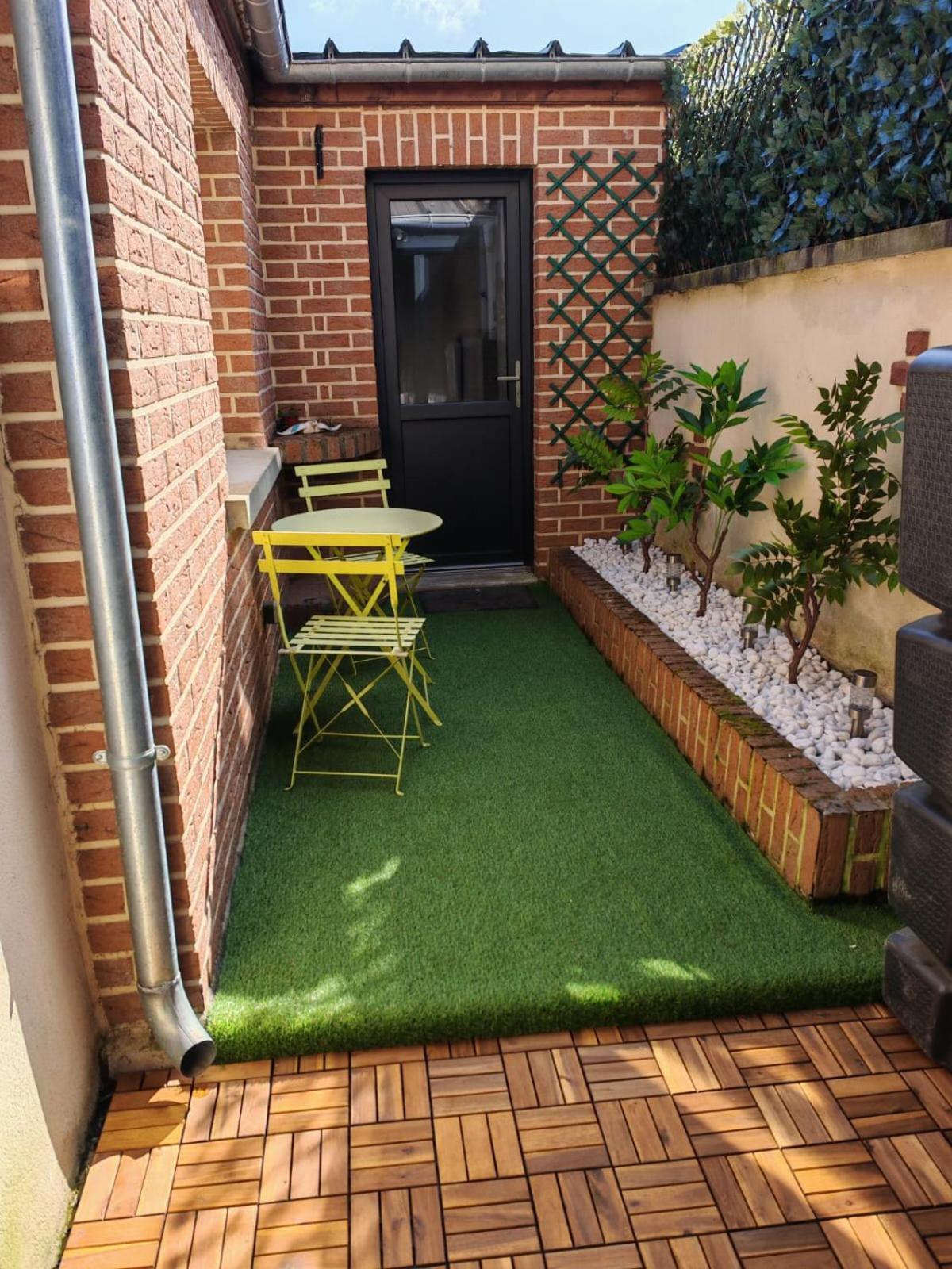 Location D'Appartements - Cosysejour - Calme Fibre Netflix أميا المظهر الخارجي الصورة