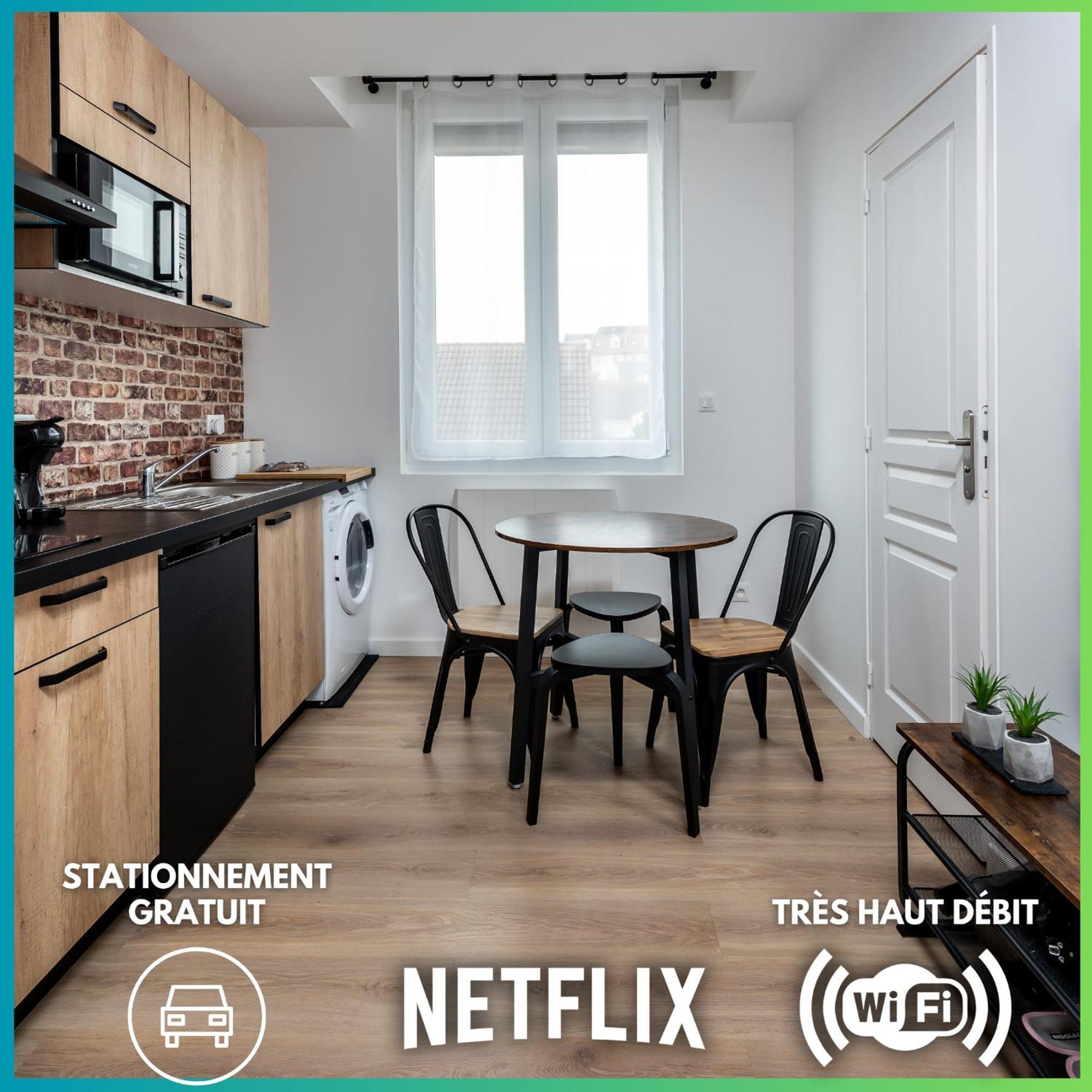 Location D'Appartements - Cosysejour - Calme Fibre Netflix أميا المظهر الخارجي الصورة